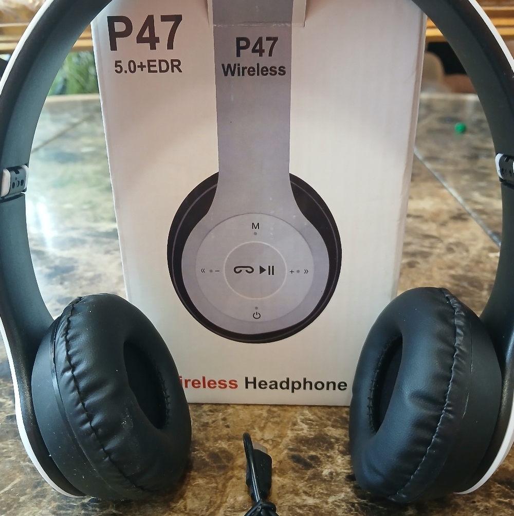 P47 Wireless Headphones